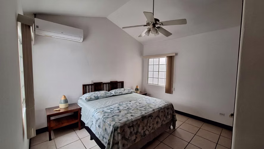 Alquilo casa amueblada en las colinas  - Imagen 4