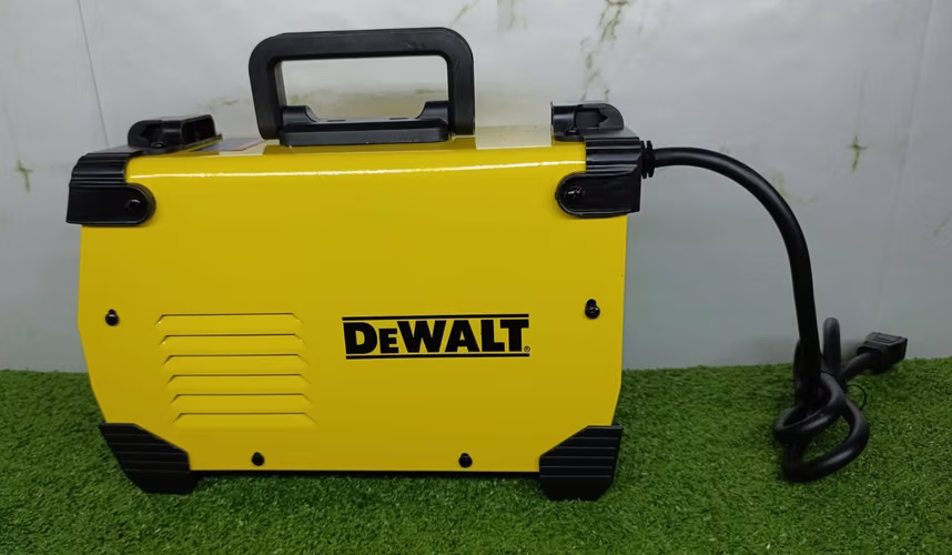 Soldador Inverter DeWalT de 500 Amperios    - Imagen 3