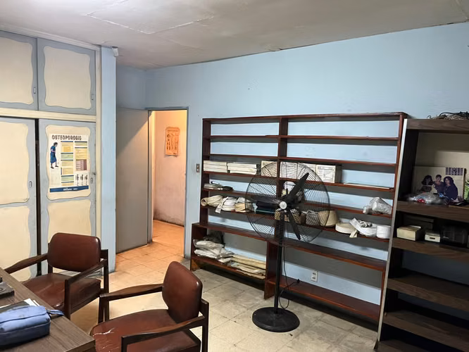 VENTA O RENTA LOCAL COMERCIAL - CALLE PRINCIPAL LAS PALMAS - Imagen 15