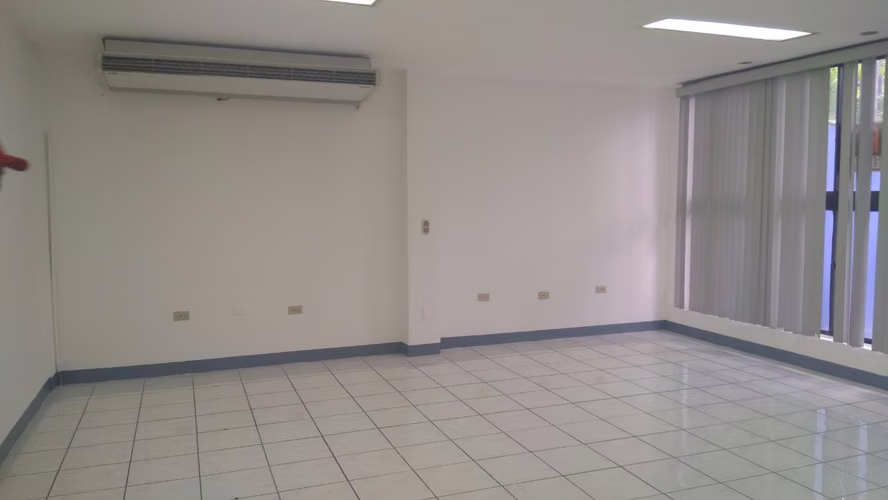 OFICINAS EN RENTA SECTOR METROCENTRO - UCA - Imagen 3