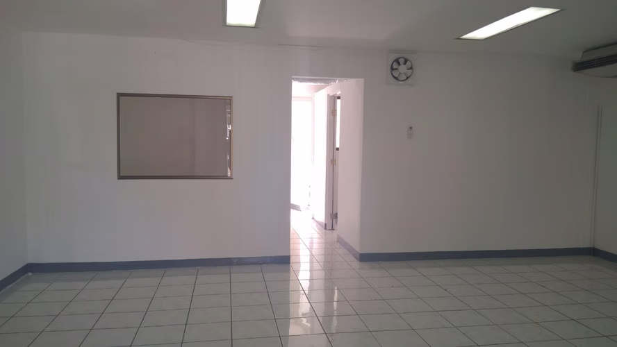 OFICINAS EN RENTA SECTOR METROCENTRO - UCA - Imagen 5