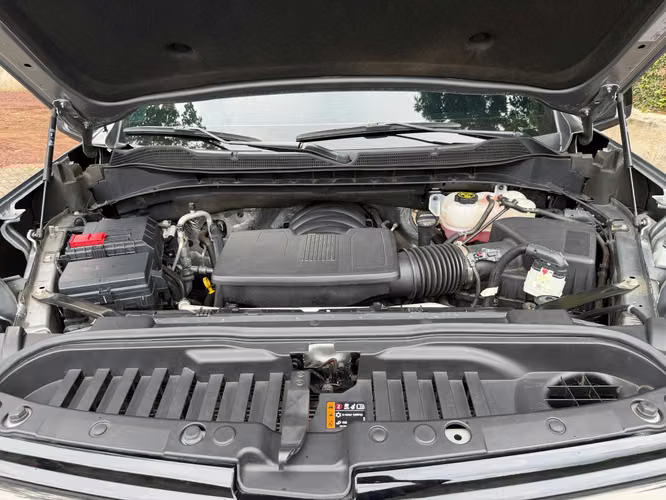 CHEVROLET SILVERADO ZR2 - 2023 - Imagen 14