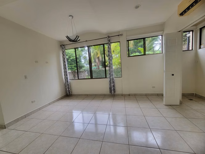 CB - Apartamento super comodo listo para rentarse - Imagen 4