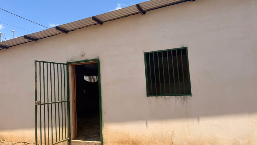  PROPIEDAD EN VENTA – AMPLIO TERRENO  - Imagen 5