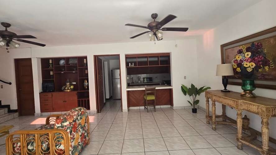  EN RENTA CARRETERA SUR | TU PRÓXIMO HOGAR TE ESPERA $1,000 - Imagen 3