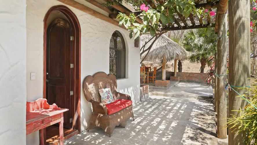 Casa Colibr    One Bedroom Home on One Acre in San Juan del Sur, Nicaragua - Imagen 3