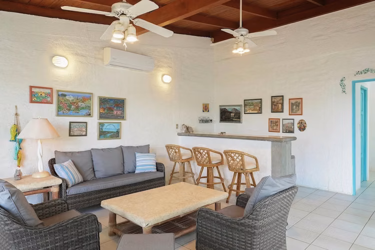 Spacious Sunlit Beachfront Home in San Juan del Sur, Nicaragua - Imagen 18
