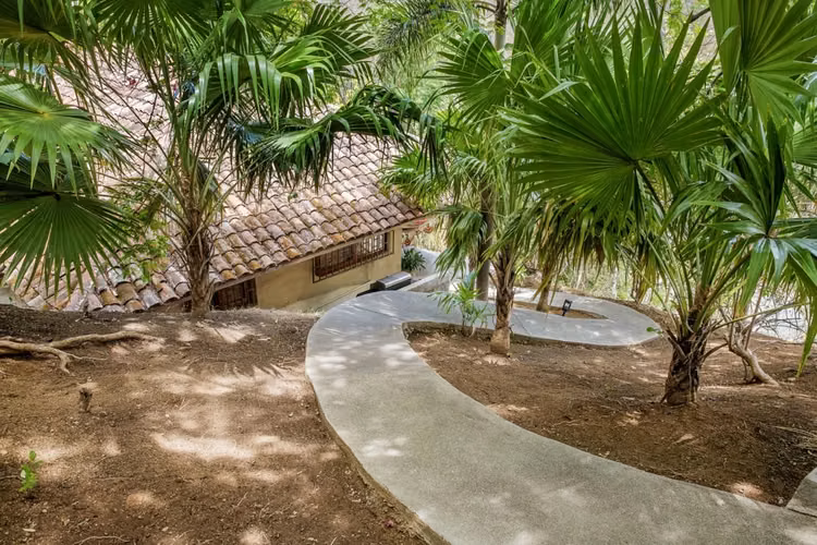 Home Within Walking Distance of Town in San Juan del Sur, Nicaragua - Imagen 12