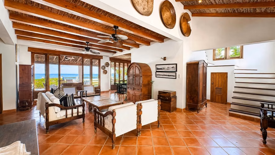 Beachfront Estate at Hacienda Iguana in Tola, Nicaragua - Imagen 16