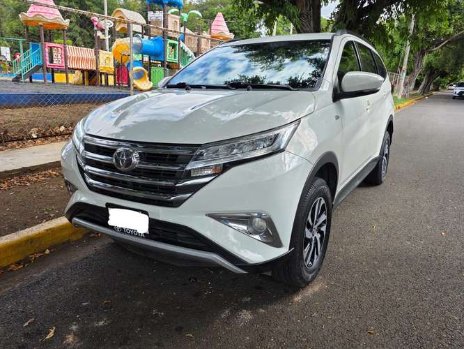 VENDO TOYOTA RUSH INTERMEDIA !ÚNICO DUEÑO¡ TODOS SUS MANTENIMIENTOS EN CASA COMERCIAL. - Imagen 7