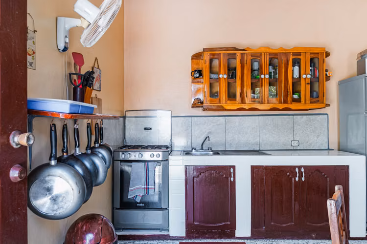 Beachfront Home   Hostel for Sale in Playa Masachapa, Nicaragua - Imagen 7