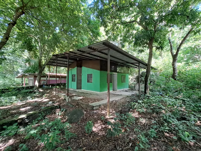 Fixer Upper Casita for Sale Near Laguna de Apoyo, Nicaragua - Imagen 9