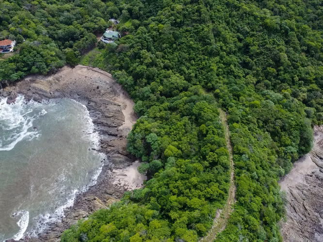 12 Acre Oceanfront Property   Prime Development Opportunity in San Juan del Sur, Nicaragua - Imagen 7