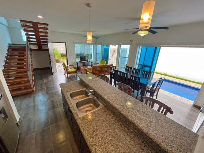Townhouse 11   Modern Townhome for Sale in San Juan del Sur, Nicaragua - Imagen 4