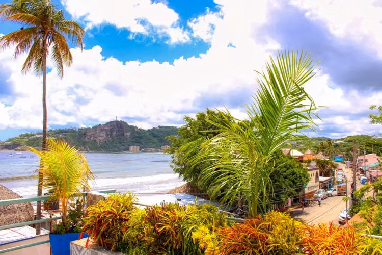 The BunkeR   6,000 Sq Ft Beachfront Multi Use Property in San Juan del Sur, Nicaragua - Imagen 7