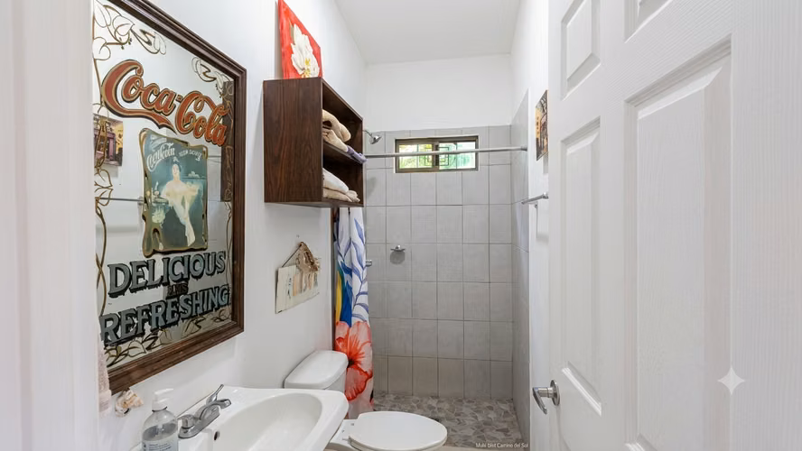 Private Tropical Compound with 3 Homes   Pool in San Juan del Sur, Nicaragua - Imagen 9