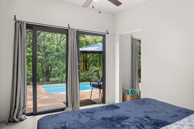 Modern 1 Bedroom Home with Pool for Sale in Santa Isabel, Nicaragua - Imagen 10