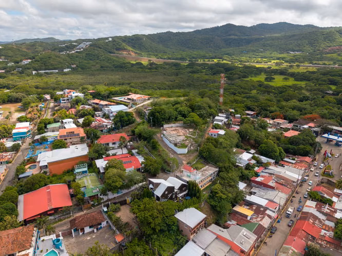Exceptional Development Opportunity  Panoramic Views in Heart of San Juan del Sur - Imagen 7