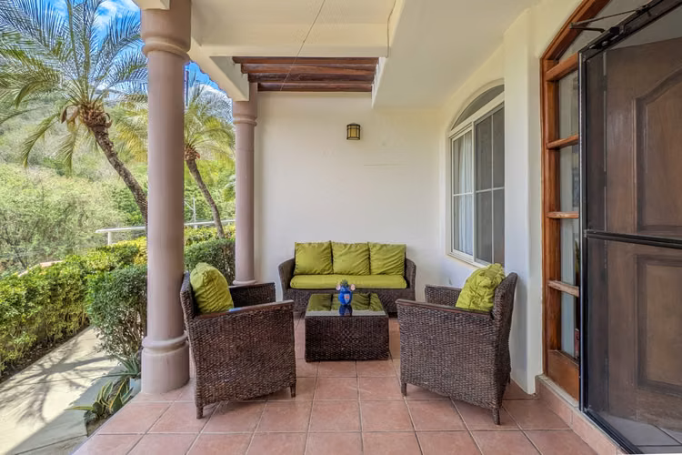 Turnkey Beach Condo in San Juan del Sur   End Unit with Pool   Walkable Beach Access - Imagen 8