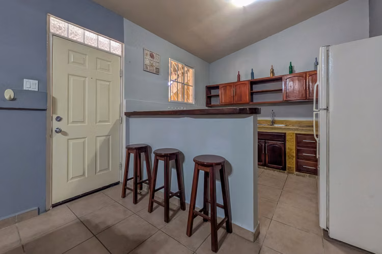 Turnkey Rental Income Property in San Juan del Sur   Home and 5 Fully Furnished Apartments - Imagen 5