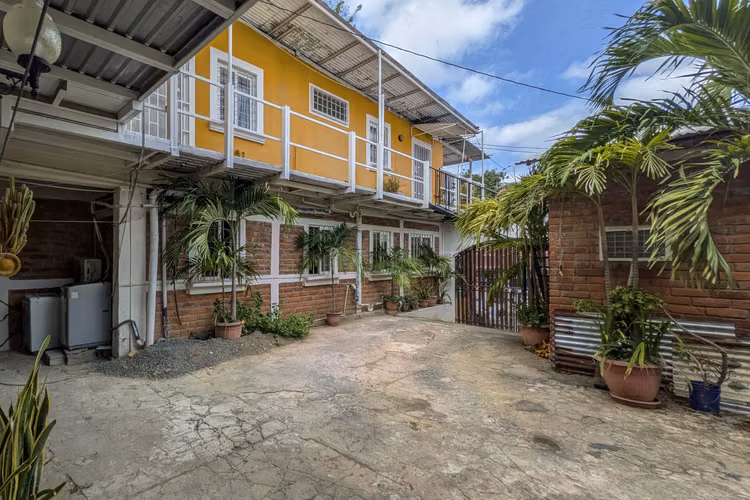 Turnkey Rental Income Property in San Juan del Sur   Home and 5 Fully Furnished Apartments - Imagen 13