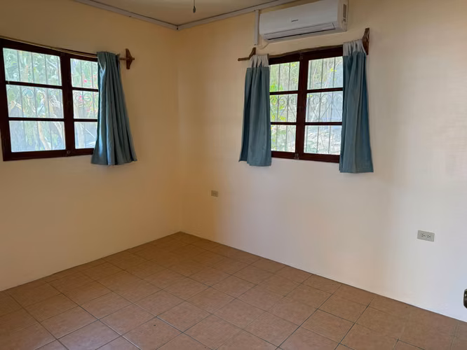House for Sale in the Town of San Juan del Sur, Nicaragua - Imagen 13