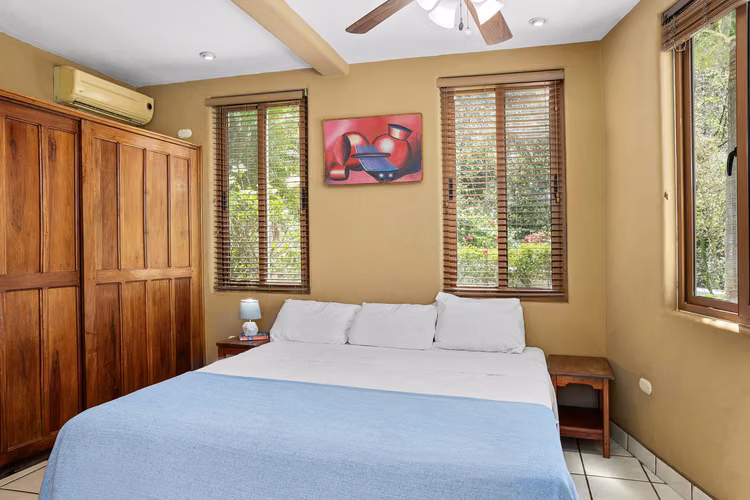 House for Sale in San Juan del Sur with Pool and Town Views - Imagen 13