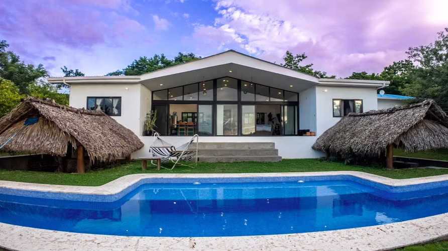 Modern 3 Bedroom Home with Private Pool on 3.8 Acres Near San Juan del Sur, Nicaragua - Imagen 5