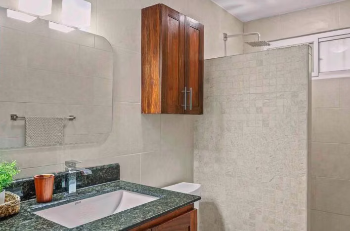 Beautiful Four Bedroom Property in Bosques Del Mar, San Juan Del Sur - Imagen 11