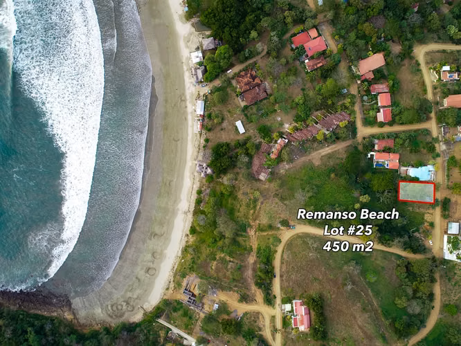 Walk into paradise, Remanso Beach awaits - Imagen 8