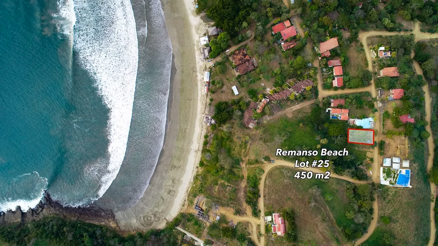Walk into paradise, Remanso Beach awaits - Imagen 5