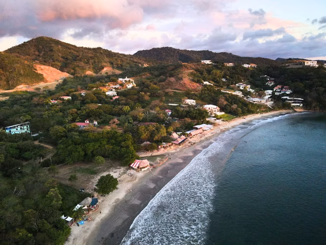 Exclusive Beach Lots in Remanso - Imagen 5