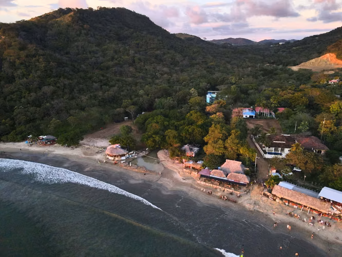 Exclusive Beach Lots in Remanso - Imagen 6