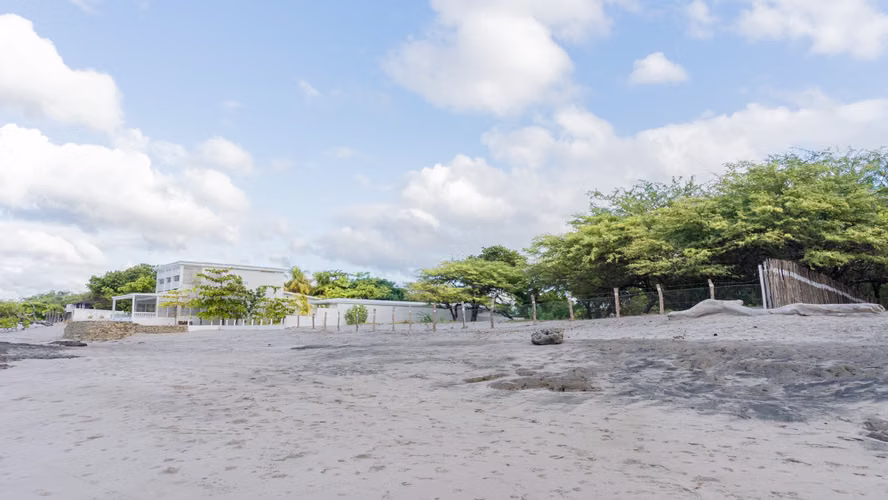 Oceanfront Home in Playa Popoyo, Nicaragua - Imagen 10