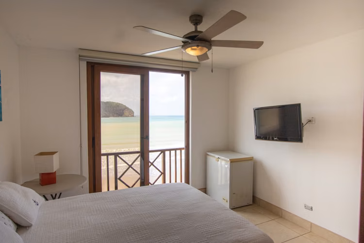 Condo 401C  Luxury Oceanfront Condo in La Talanguera, San Juan del Sur - Imagen 19