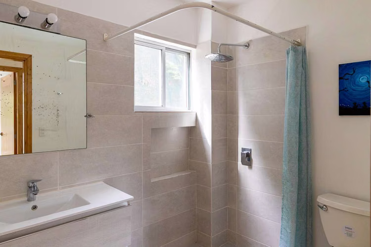Fully Furnished 2BR Condo with Pool Access   Ideal for Airbnb Hosting - Imagen 13