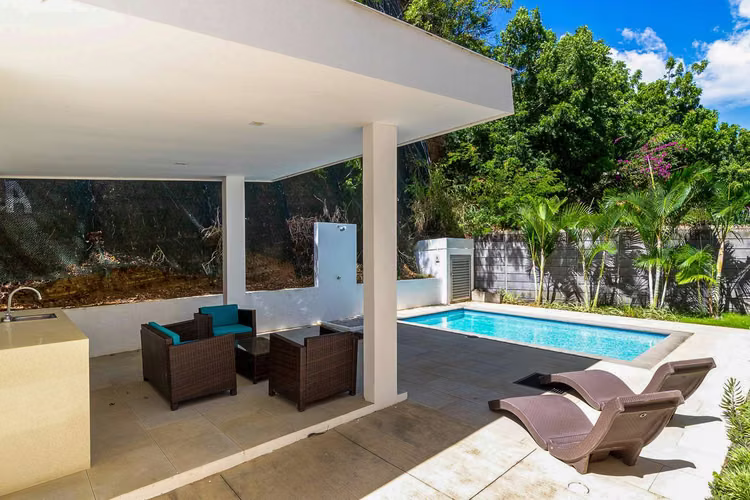 Fully Furnished 2BR Condo with Pool Access   Ideal for Airbnb Hosting - Imagen 20
