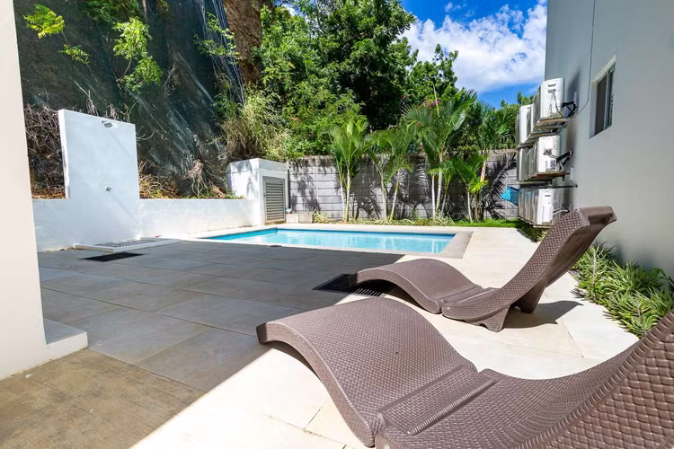 Fully Furnished 2BR Condo with Pool Access   Ideal for Airbnb Hosting - Imagen 18