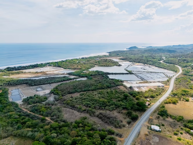Commercial Properties Close to Guasacate, Tola, Nicaragua - Imagen 14