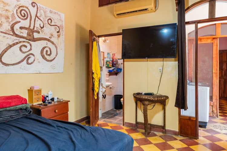 Casa Cuiscoma  Unique Colonial Home with Micro Hotel Possibilities in Granada, Nicaragua - Imagen 14