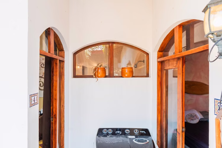 Casa Cuiscoma  Unique Colonial Home with Micro Hotel Possibilities in Granada, Nicaragua - Imagen 15