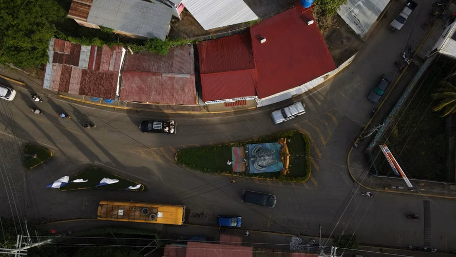 Ideal Commercial Property in the Town Center - Imagen 13