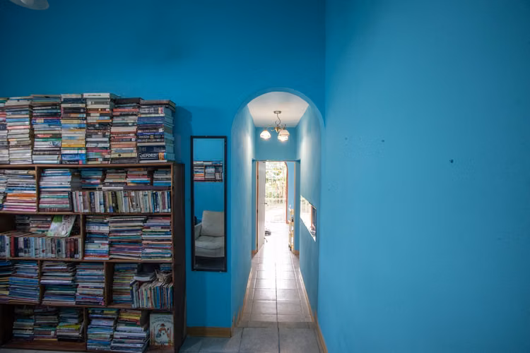 Cozy Two Bedroom Home on .75 Acres, Steps from Playa Pe a Rota - Imagen 11