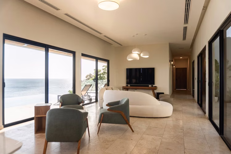 Punta Diamante Luxury Oceanfront Home, Playa Remanso - Imagen 7