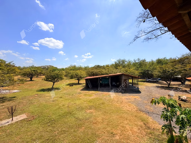 Coastal Farm with Strong Development Potential in Jiquilillo, 6 Manzanas Steps from the Beach - Imagen 5