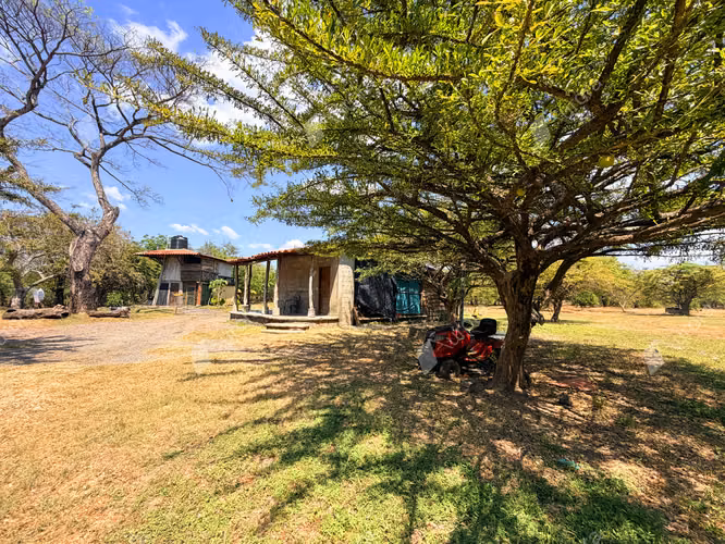 Coastal Farm with Strong Development Potential in Jiquilillo, 6 Manzanas Steps from the Beach - Imagen 13