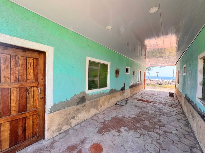 Seaside Business Oasis   Prime Beachfront in Santa Mar a del Mar - Imagen 11