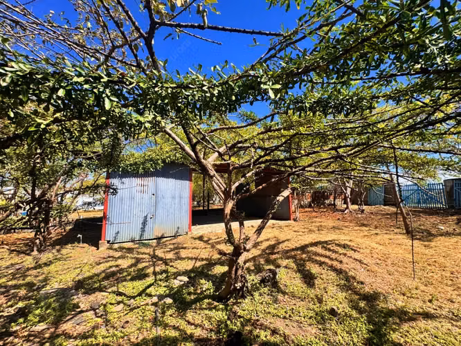 Exclusive Oceanfront Cliffside Lot   Security, Privacy   Panoramic Views - Imagen 9