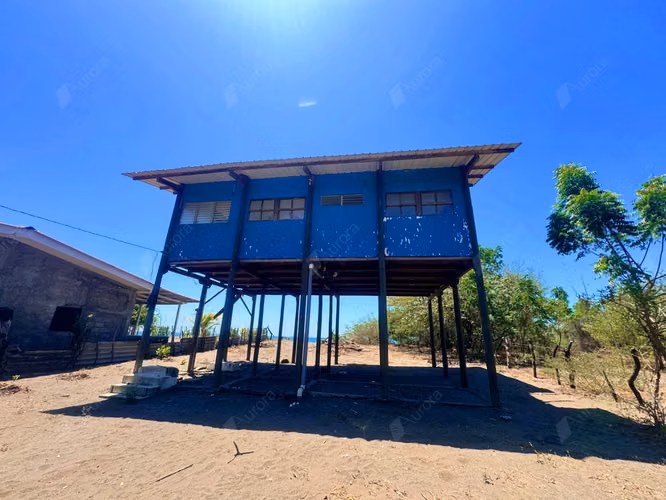 Titled Fixer Upper Elevated Home in Salinas Grande  A Unique Opportunity - Imagen 7