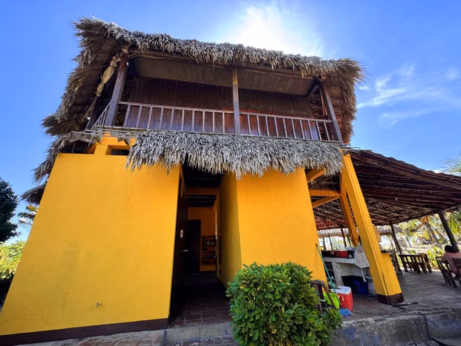 Eco Beachfront Hostel with Horseback Riding, Yoga   Solar Energy   Poneloya - Imagen 11